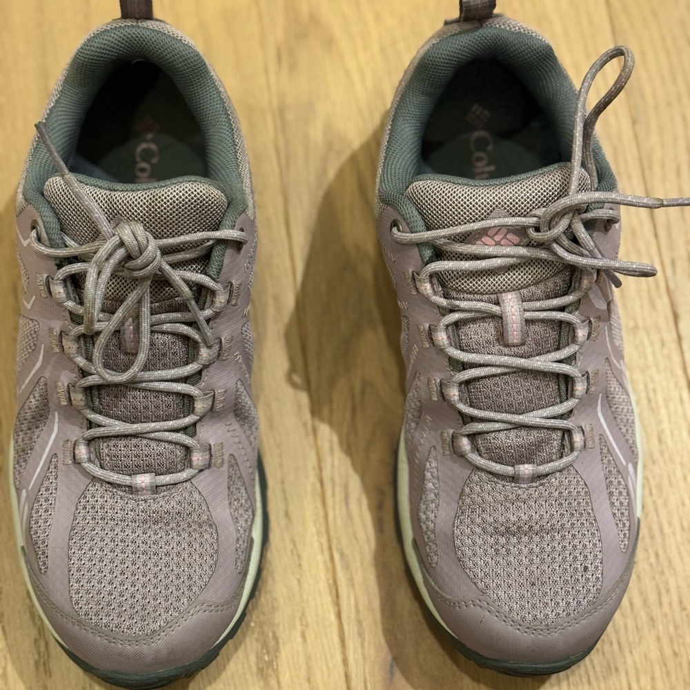Columbia Women's Purple Hiking Sneakers